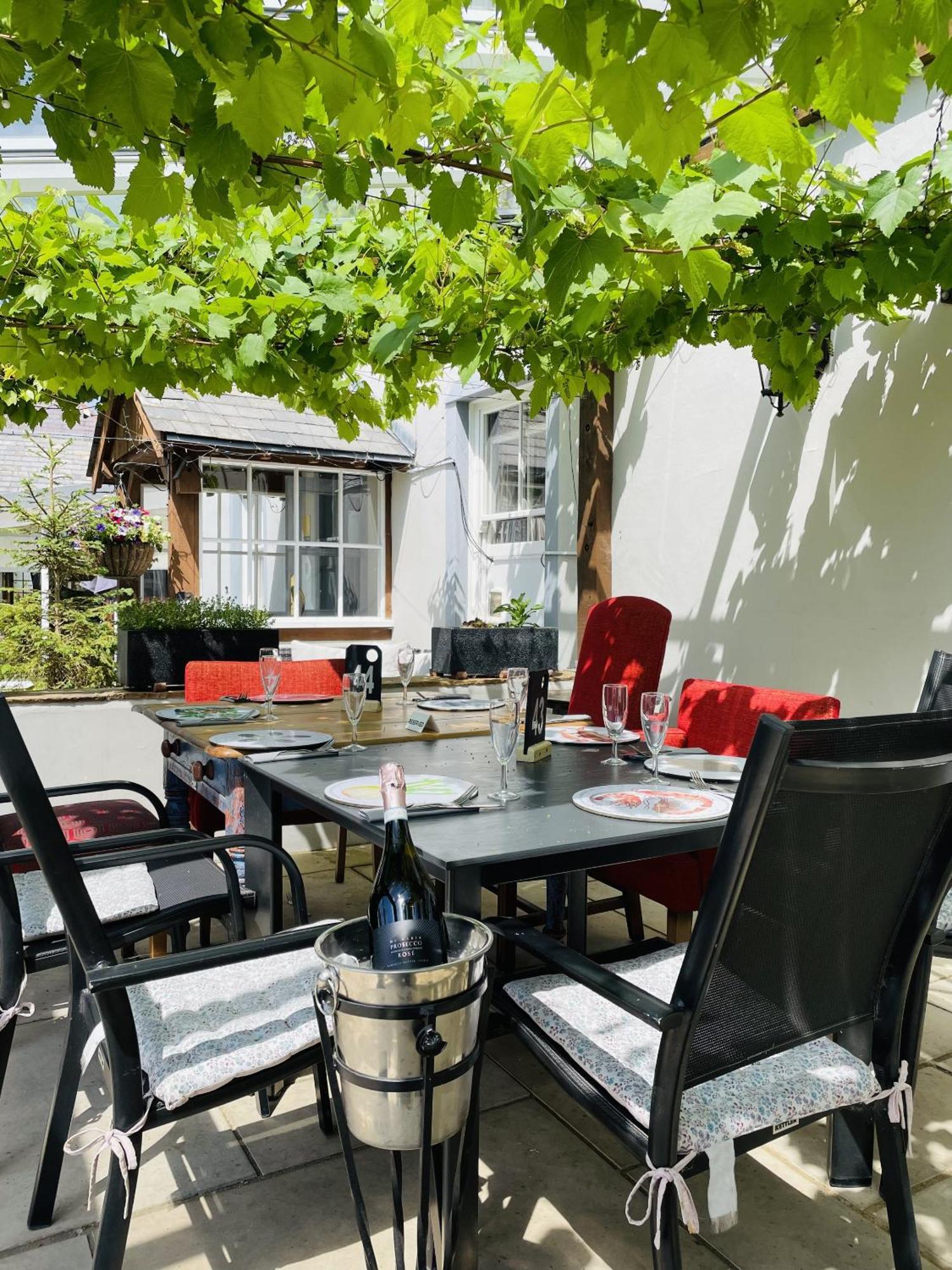 Sydling St Nicholas The Greyhound Inn מראה חיצוני תמונה